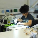 Šicí dílna výrobce dresů a sportovního oblečení Bison Sportswear.